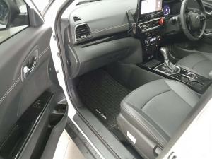 Mahindra XUV3XO 1.2T AX7L automatic - Image 16