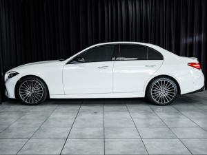 Mercedes-Benz C-Class C200 Avantgarde - Image 6