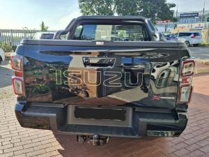 Isuzu D-Max 1.9TD double cab LS X-Rider 4x4 auto - Image 4