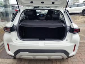 Toyota Starlet Cross 1.5 XS manual - Image 12