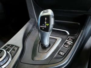 BMW 3 Series 320i Edition M Sport Shadow auto - Image 10
