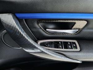 BMW 3 Series 320i Edition M Sport Shadow auto - Image 11