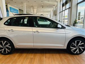 Volkswagen Polo hatch 1.0TSI R-Line - Image 4