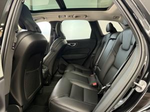 Volvo XC60 B6 AWD Ultimate Bright - Image 14