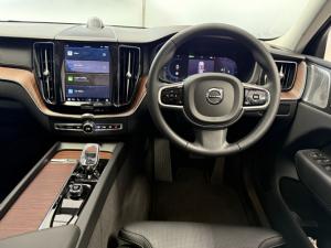 Volvo XC60 B6 AWD Ultimate Bright - Image 16