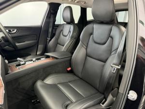 Volvo XC60 B6 AWD Ultimate Bright - Image 18