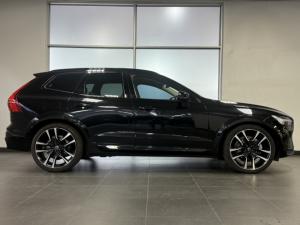 Volvo XC60 B6 AWD Ultimate Dark - Image 10