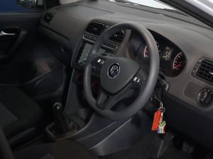Volkswagen Polo Vivo hatch 1.4 Life - Image 14