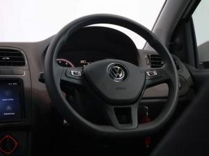 Volkswagen Polo Vivo hatch 1.4 Life - Image 19