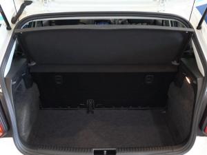 Volkswagen Polo Vivo hatch 1.4 Life - Image 20