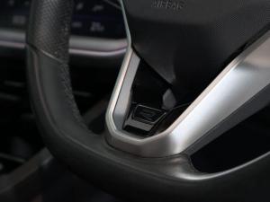 Volkswagen Touareg V6 TDI Executive R-Line - Image 14