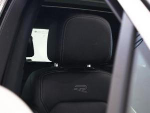 Volkswagen Touareg V6 TDI Executive R-Line - Image 23