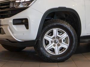 Volkswagen Amarok 2.0TDI double cab Life 4Motion auto - Image 6