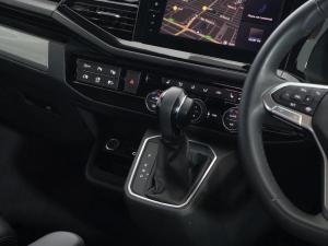 Volkswagen Caravelle 2.0BiTDI Highline 4Motion - Image 15