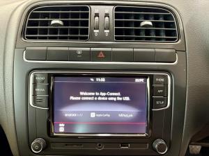 Volkswagen Polo Vivo hatch 1.4 Trendline - Image 5