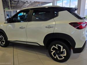 Nissan Magnite 1.0 Turbo Acenta Plus auto - Image 4