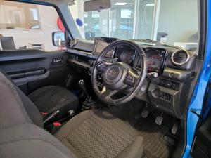 Suzuki Jimny 1.5 GLX AllGrip 3-door manual - Image 7