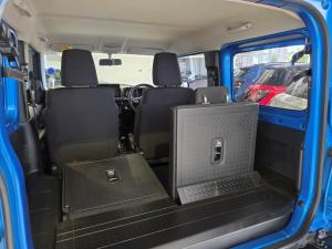 Suzuki Jimny 1.5 GLX AllGrip 3-door manual - Image 8