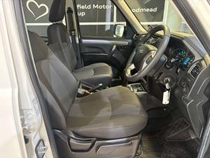 Mahindra Pik Up 2.2CRDe double cab S6 auto - Image 13