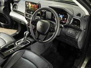Mahindra XUV 3XO 1.2T AX7L - Image 21