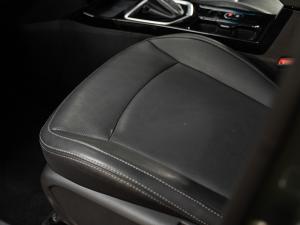 Mahindra XUV 3XO 1.2T AX7L - Image 31