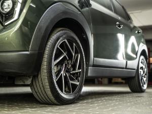 Mahindra XUV 3XO 1.2T AX7L - Image 9