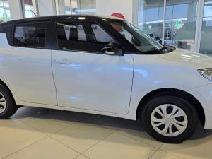 Suzuki Swift 1.2 GL manual - Image 2