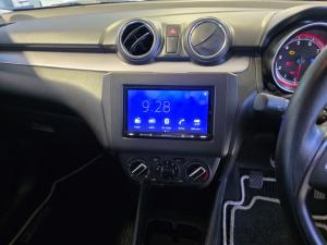 Suzuki Swift 1.2 GL manual - Image 9
