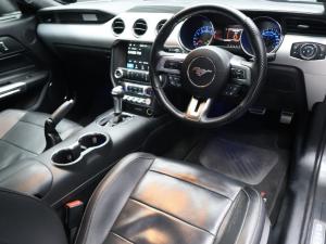 Ford Mustang 5.0 GT fastback auto - Image 8