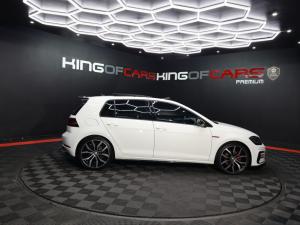 Volkswagen Golf GTI - Image 3
