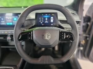 MG MG3 1.5 Comfort manual - Image 8