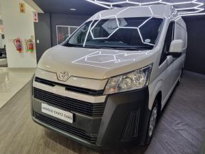Toyota Quantum 2.8 SLWB panel van - Image 4