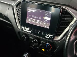Isuzu D-Max 3.0TD double cab LS 4x4 auto - Image 11