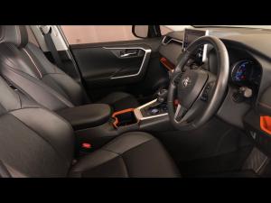 Toyota RAV4 2.5 Hybrid GX-R E-Four - Image 10