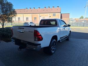 Toyota Hilux 2.4GD-6 Xtra cab Raider auto - Image 2