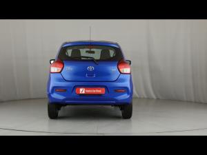 Toyota Vitz 1.0 XR manual - Image 5