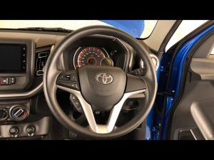 Toyota Vitz 1.0 XR manual - Image 8