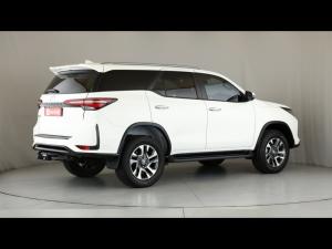 Toyota Fortuner 2.8GD-6 VX - Image 2