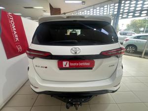 Toyota Fortuner 2.4GD-6 4x4 - Image 5