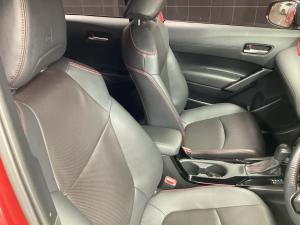 Toyota Corolla Cross 1.8 GR-Sport - Image 17