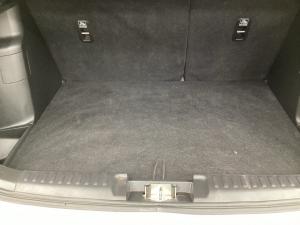 Suzuki Vitara Brezza 1.5 GL - Image 18