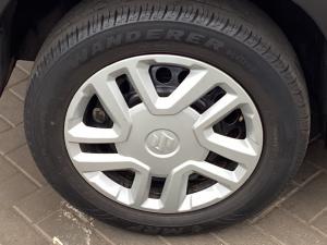 Suzuki Vitara Brezza 1.5 GL - Image 19