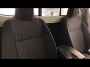 Toyota Hilux 2.4GD-6 SRX - Image 12