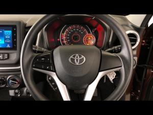 Toyota Vitz 1.0 XR auto - Image 8