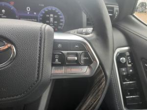Toyota Land Cruiser 300 3.3D ZX - Image 10