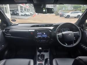 Toyota Hilux 2.8GD-6 double cab Legend auto - Image 6