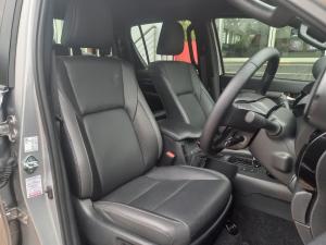 Toyota Hilux 2.8GD-6 double cab Legend auto - Image 15