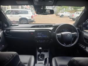 Toyota Hilux 2.8GD-6 double cab 4x4 Legend auto - Image 6