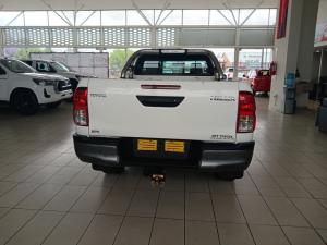 Toyota Hilux 2.4 GD-6 RB SRX automaticE/CAB - Image 5