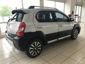 Toyota Etios Cross 1.5 Xs 5-Door - Image 2